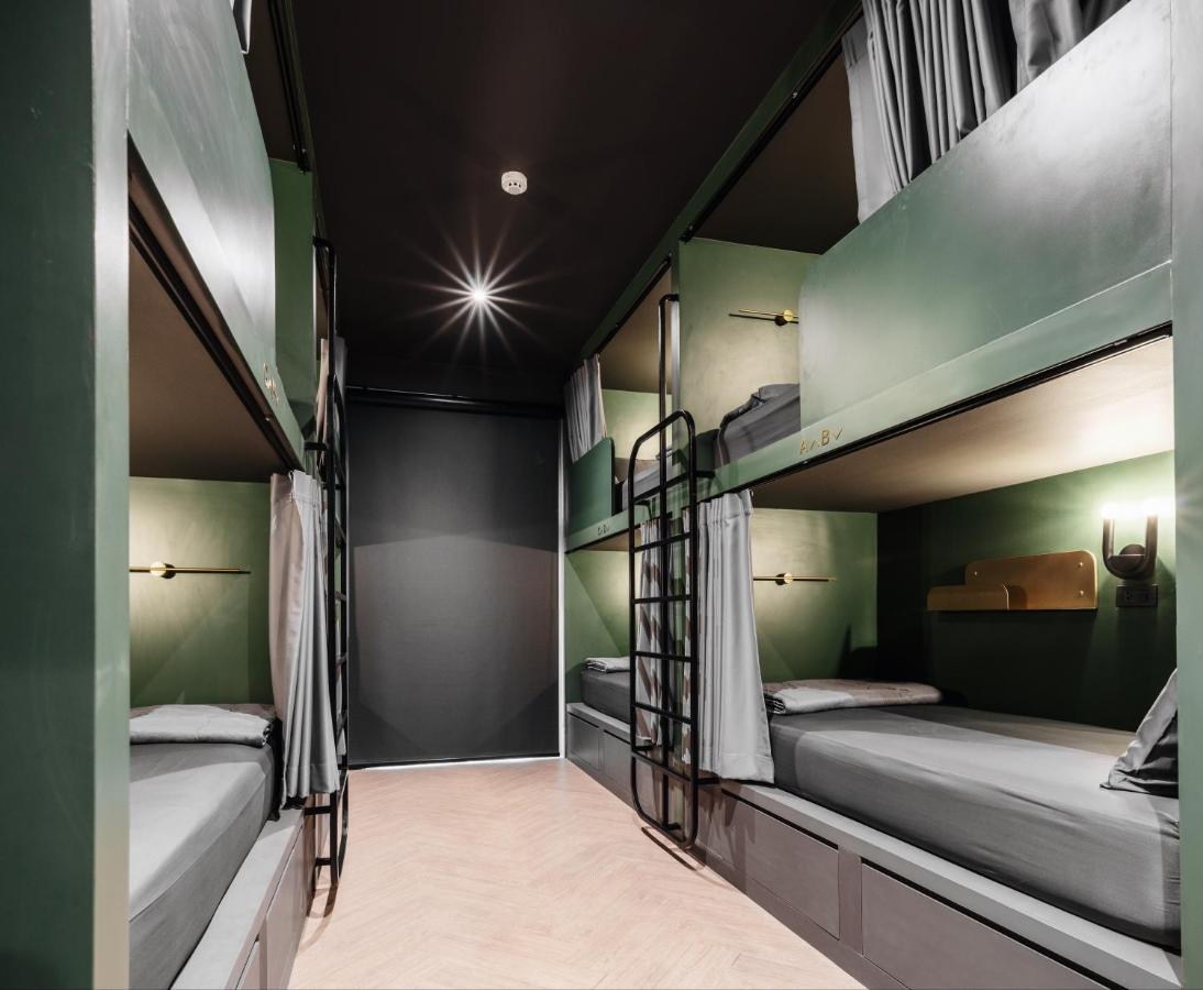 Cher Hostel Бангкок Екстер'єр фото